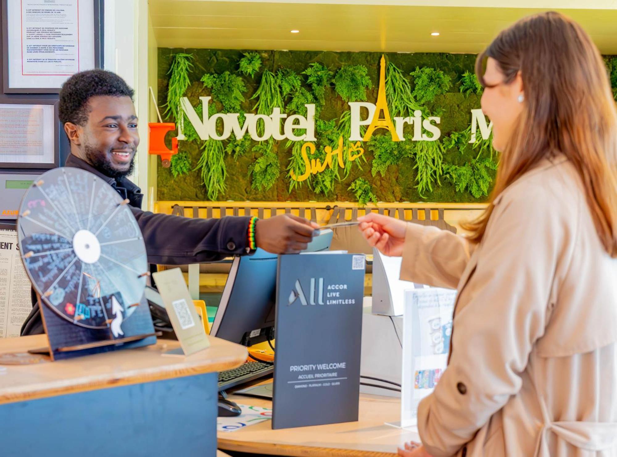 Novotel Suites Paris Montreuil Vincennes Exterior photo